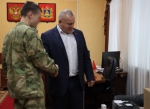 Спецоборудование росгвардейцам передал председатель Брянской областной Думы Валентин Суббот