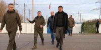 Андрей Рюмин встретился с энергетиками Группы «Россети», работающими в приграничных районах Курской области - Унечская газета