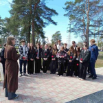 Унечские школьники посетили Мемориальный комплекс на месте расстрела мирных жителей в годы ВОВ