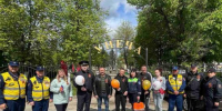 В Унече сотрудники Госавтоинспекции приняли участие во Всероссийской патриотической акции «Георгиевская ленточка» - Унечская газета