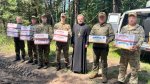 Брянский священнослужитель передал российским бойцам СВО гуманитарную помощь