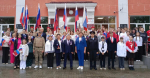 В День государственного флага России в Унече юным гражданам вручили паспорта