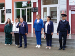 В День государственного флага России в Унече юным гражданам вручили паспорта