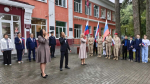 В День государственного флага России в Унече юным гражданам вручили паспорта