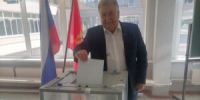 Глава Унечского района Анатолий Кусков принял участие в выборах - Унечская газета